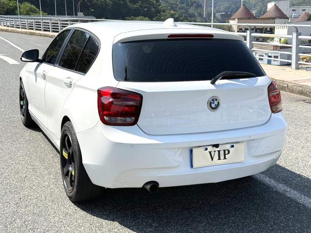 BMW M760Le 2012 #8 BMW M760Le 2012 car image #8