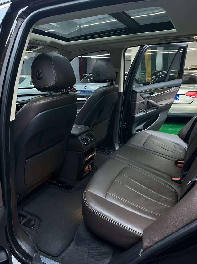 BMW X5 (Imported) 2017 imagem de carro #8