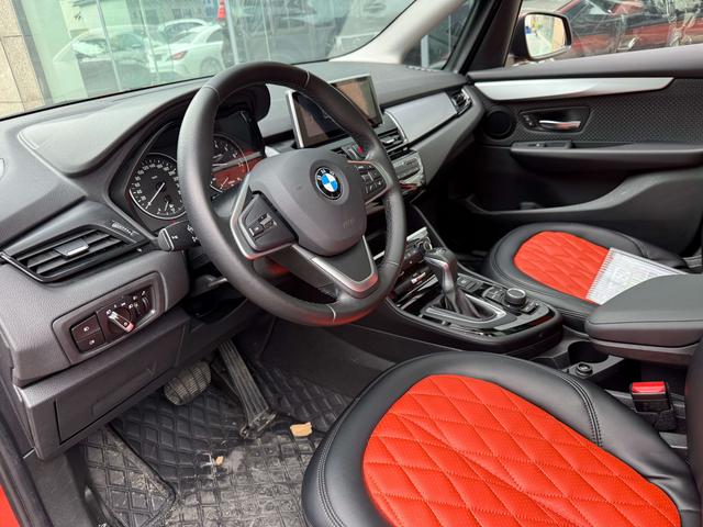 BMW 2 Series Tourer 2017 صورة سيارة #8