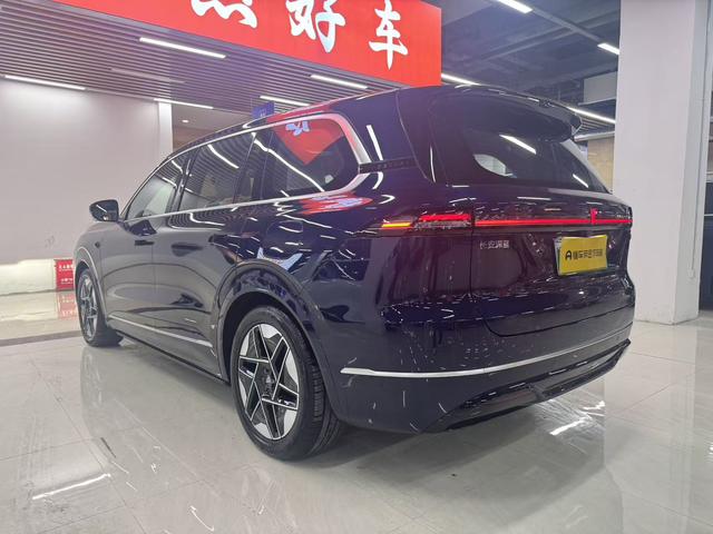 Deepal S09 2025 car image #8