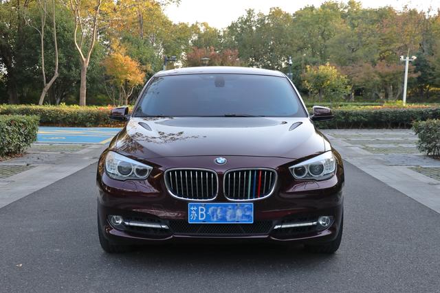 BMW 5 Series GT 2012 #8 BMW 5 Series GT 2012 صورة سيارة #8