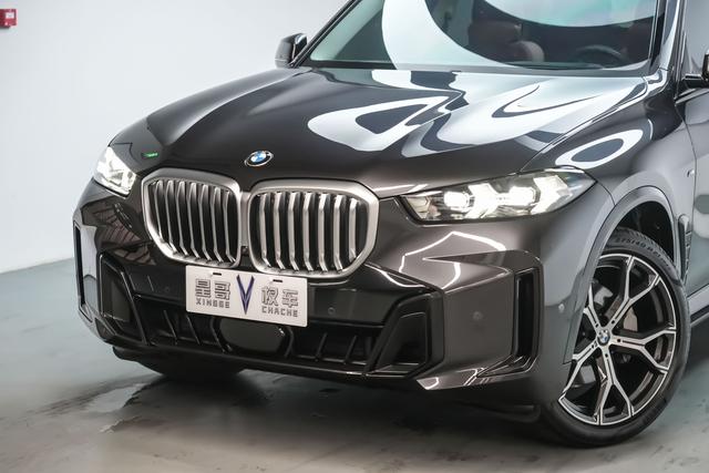 BMW X5 2023 car image #8