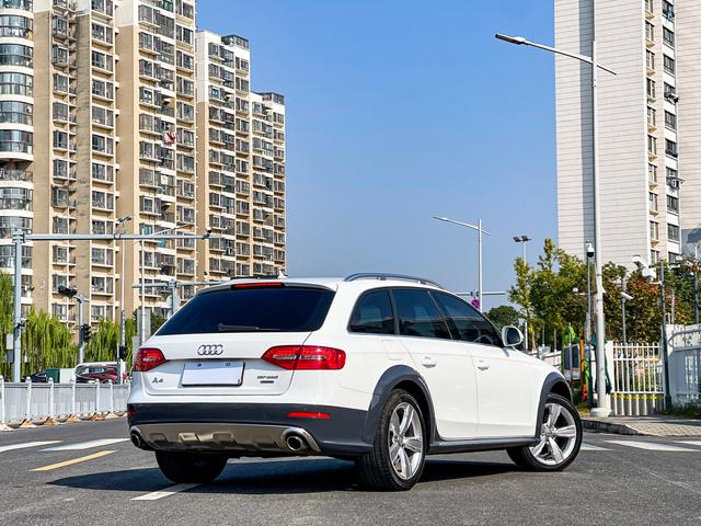 Audi A4 (Imported) 2016 car image #8