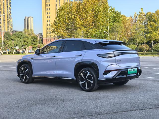 BYD Sea Lion 07 EV 2025 #8 BYD Sea Lion 07 EV 2025 car image #8