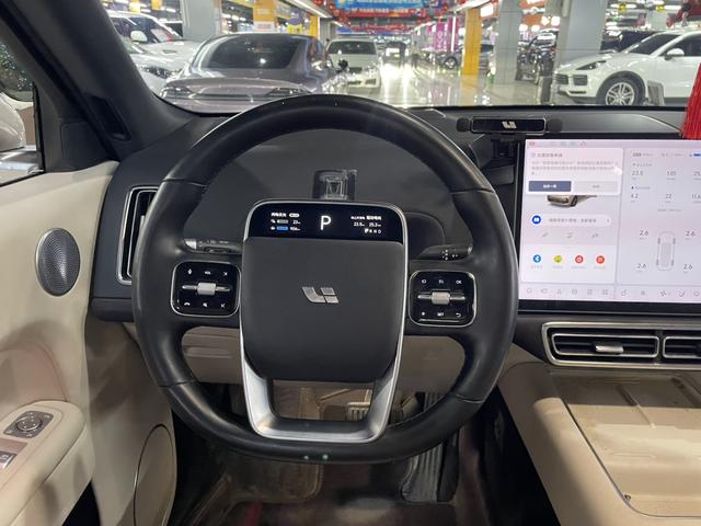 Li L8 2023 изображение автомобиля #8