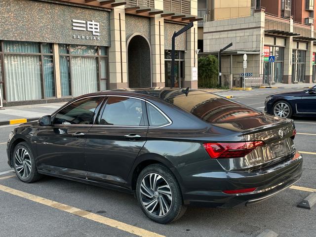 Volkswagen Sagitar 2022 immagine di auto #8