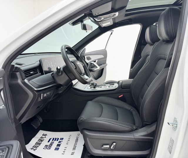 Jetour X70 PLUS 2023 car image #8
