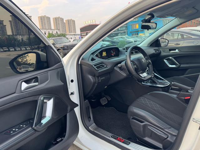 Peugeot 308 2017 #8 Peugeot 308 2017 car image #8