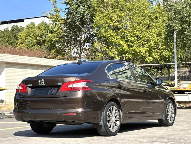 Peugeot 408 2015 car image #8