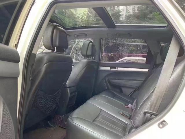 Kia Sorento 2014 image de voiture #8