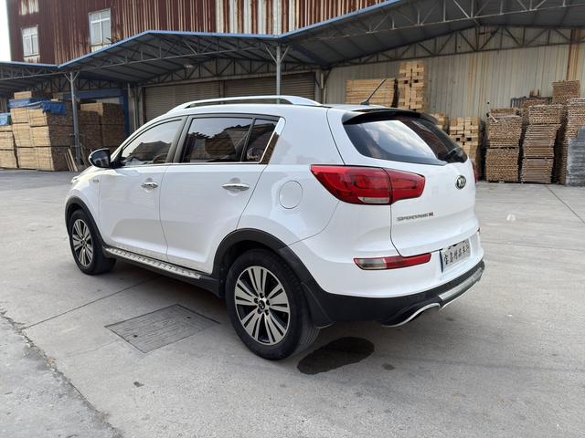 Kia Sportage R 2015 #8 Kia Sportage R 2015 car image #8