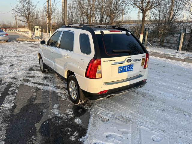 起亚 狮跑 2016 汽车图片 #8