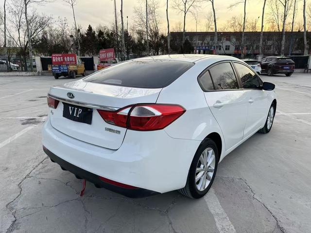 Kia K3 2018 car image #8