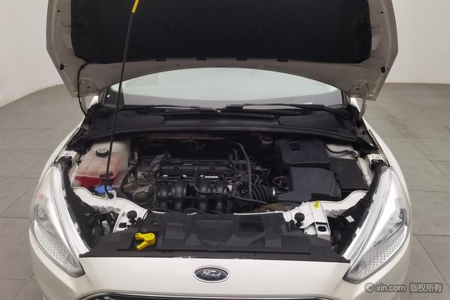 Ford Focus 2015 car image #8