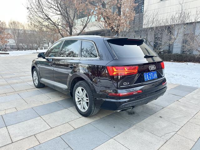 Audi Q7 2018 #8 Audi Q7 2018 car image #8