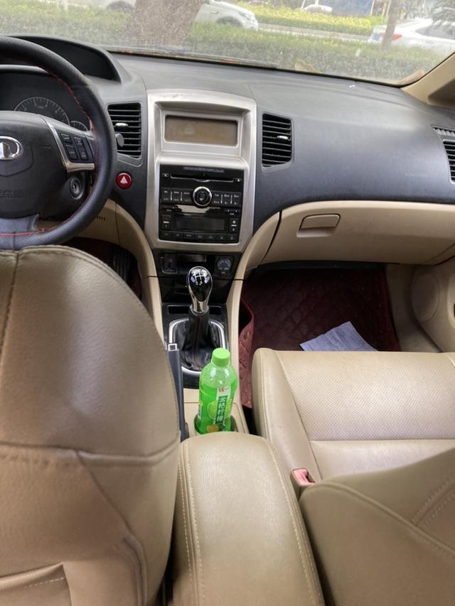 Great Wall C50 2011 car image #8