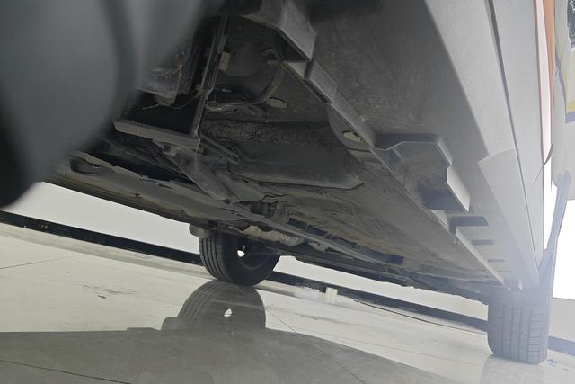 Forthing T5 2024 #8 Forthing T5 2024 imagem de carro #8