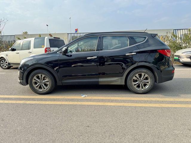 Hyundai Santa Fe 2014 #8 Hyundai Santa Fe 2014 car image #8