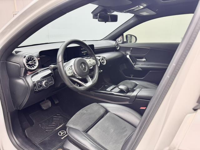 Mercedes-Benz A Class 2019 car image #8