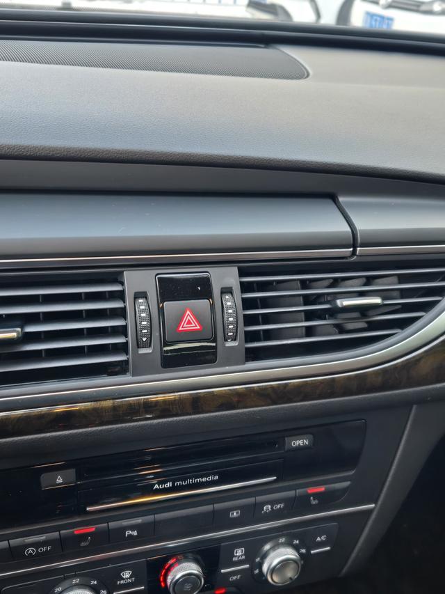 Audi A6L 2015 car image #8