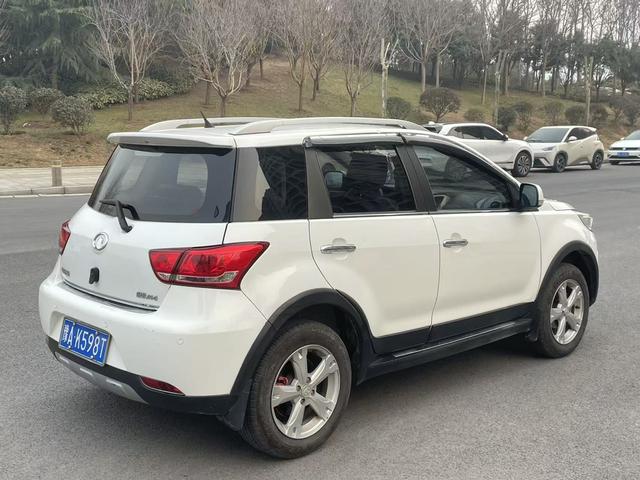 Great Wall M4 2013 car image #8