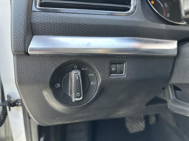 Skoda Kamiq 2020 car image #8