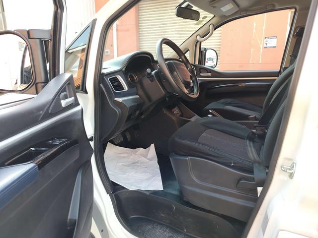 Forthing Lingzhi EV 2022 #8 Forthing Lingzhi EV 2022 immagine di auto #8