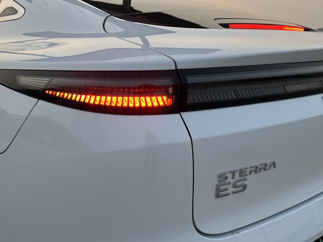 Exceed Stellar Era ES 2024 #8 Exceed Stellar Era ES 2024 صورة سيارة #8