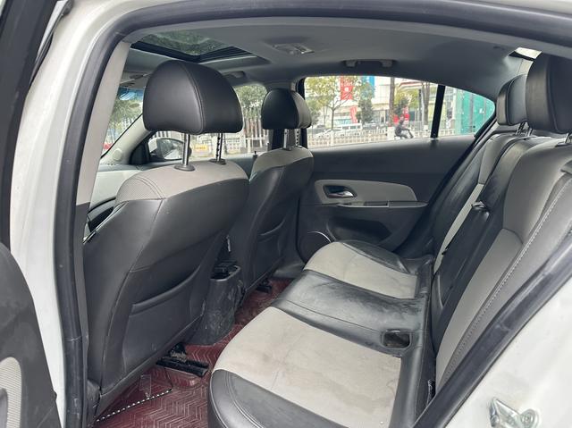 Chevrolet Cruze 2013 #8 Chevrolet Cruze 2013 immagine di auto #8