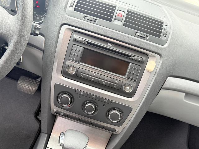 斯柯达 明锐 2010 汽车图片 #8