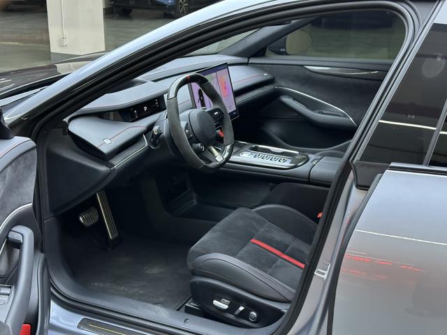 小米汽车 2025 汽车图片 #8