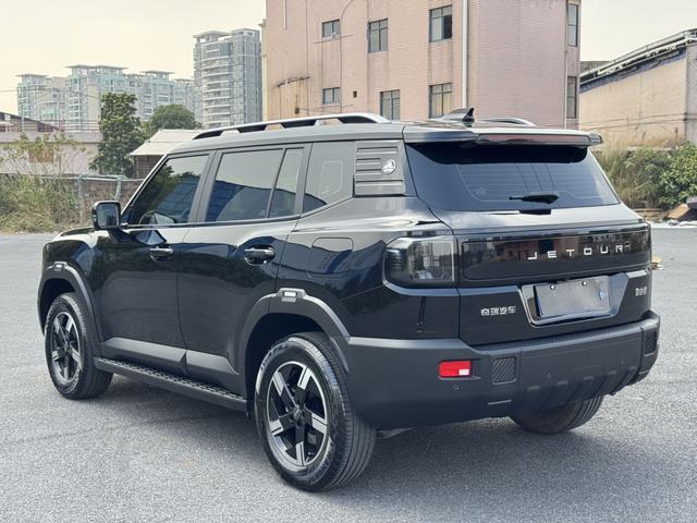 Jetour Freeman 2025 #8 Jetour Freeman 2025 car image #8