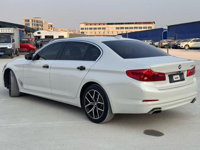 BMW 5 Series 2017 car image #8
