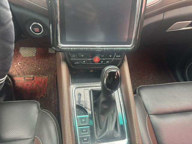 SWM斯威汽车 SWM斯威X7 2018 #8 SWM斯威汽车 SWM斯威X7 2018 汽车图片 #8