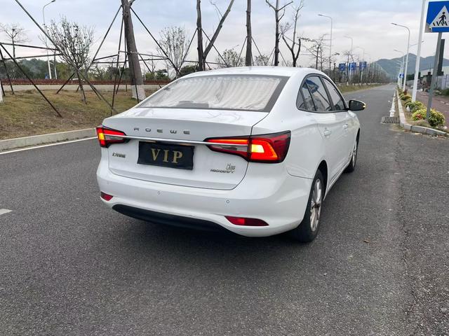 Roewe i5 2021 car image #8
