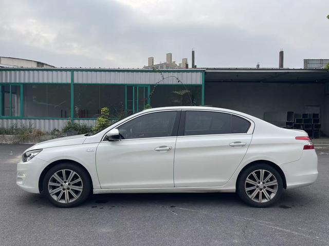 Peugeot 408 2016 car image #8