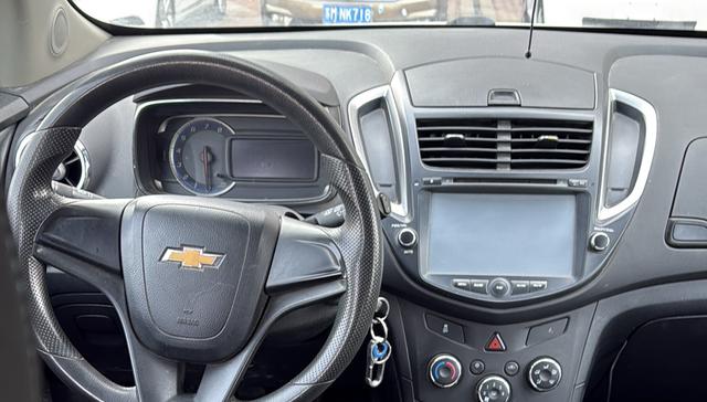 Chevrolet Tracker 2015 #8 Chevrolet Tracker 2015 immagine di auto #8