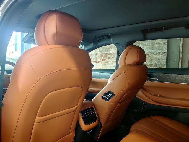 Exceed 2025 #8 Exceed 2025 car image #8