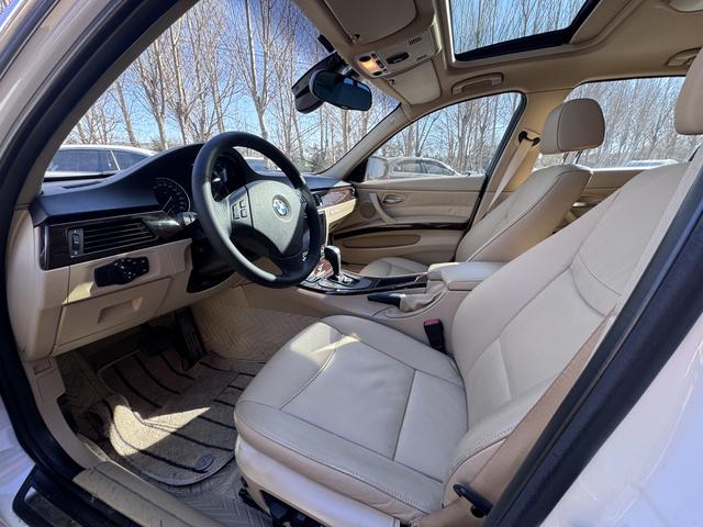 BMW 3 Series 2012 #8 BMW 3 Series 2012 car image #8