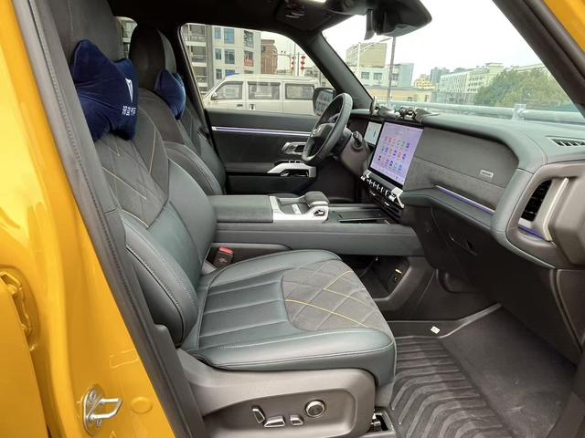 Deepal G318 2025 car image #8