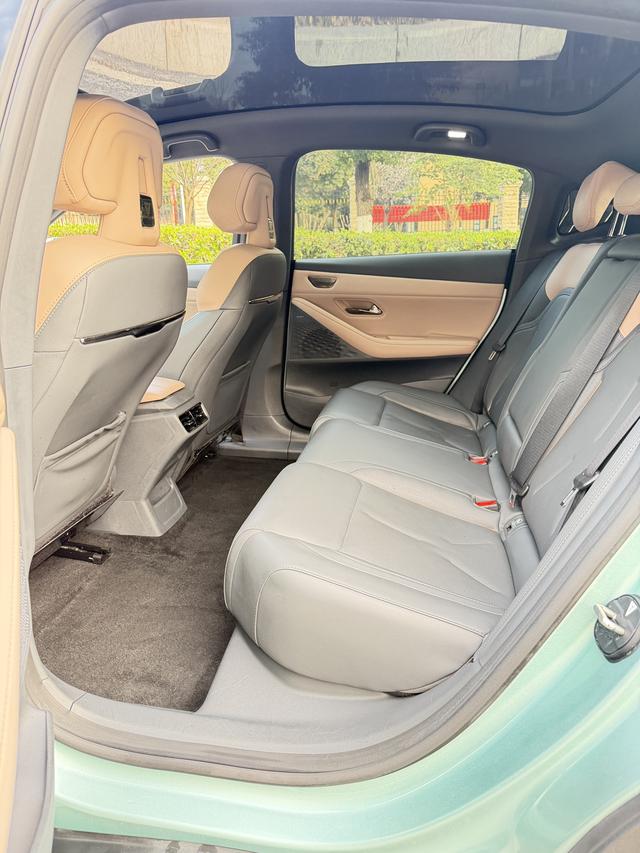 Deepal SL03 2023 car image #8