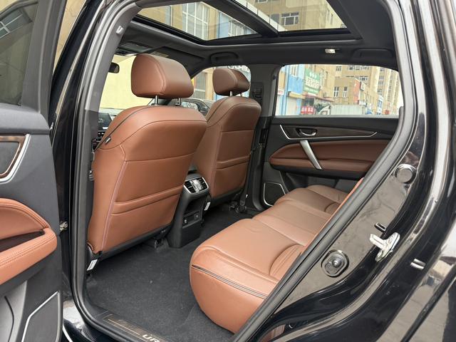 Honda UR-V 2017 #8 Honda UR-V 2017 car image #8