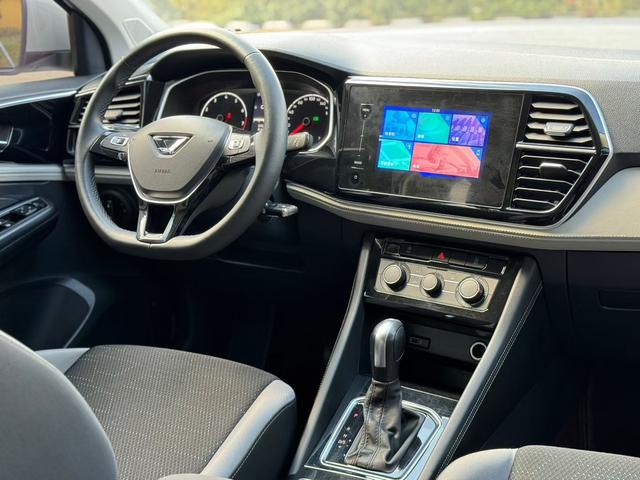 Jetta VS5 2023 #8 Jetta VS5 2023 изображение автомобиля #8