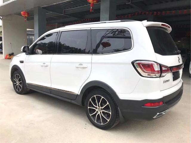 Forthing SX6 2017 изображение автомобиля #8