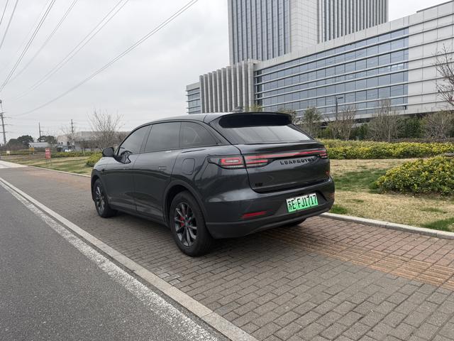 零跑汽车 零跑C11 2023 汽车图片 #8
