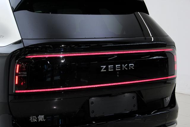 极氪 极氪9X 2026 汽车图片 #8