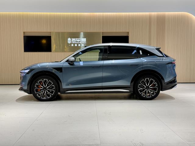 极氪 极氪7X 2024 汽车图片 #8