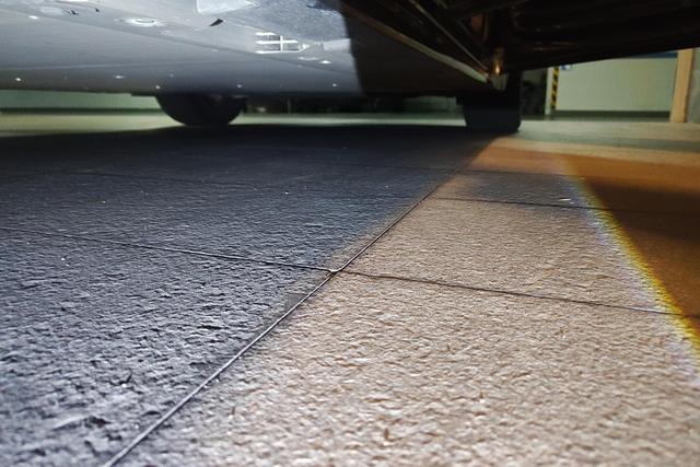 Zeekr 001 2024 immagine di auto #8