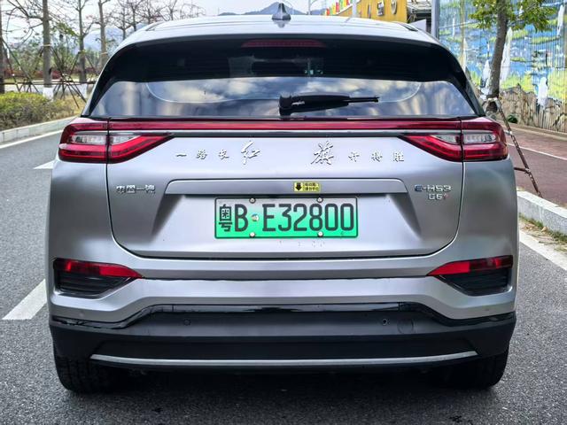 HongQi E-HS3 2019 imagen de coche #8