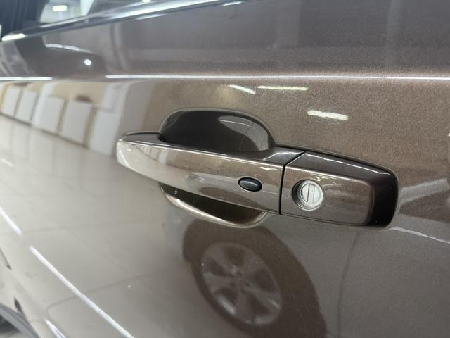 MG GS 2015 car image #8